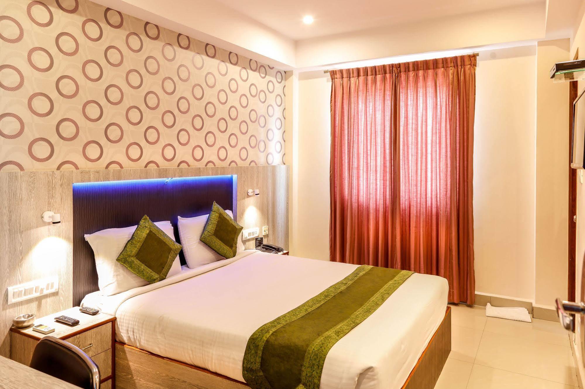 Itsy Hotels Elmas Golden Key Bangalore Ngoại thất bức ảnh