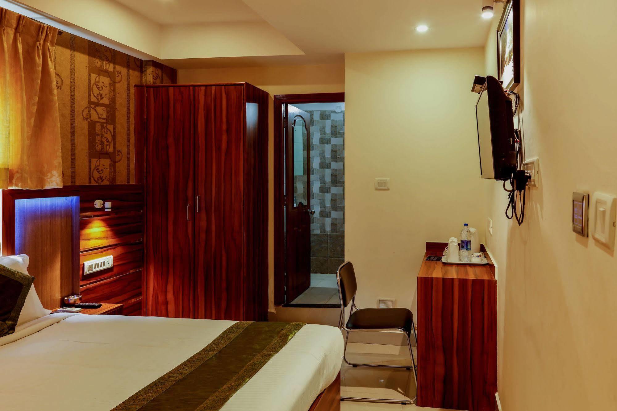 Itsy Hotels Elmas Golden Key Bangalore Ngoại thất bức ảnh
